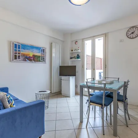 Апартаменты Apartment Holiday Senigallia Сенигаллия